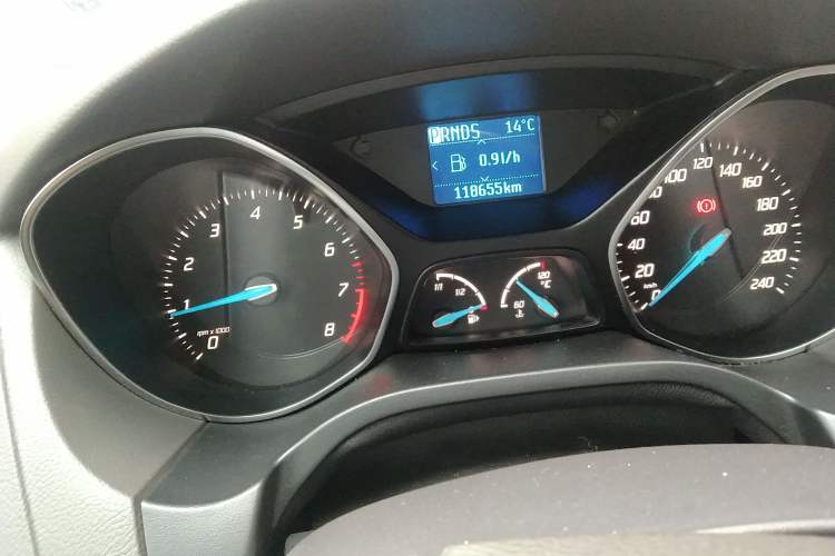 Used Ford Focus 2012 Hatchback 1.6L Automatic Fashion Edition Instrument Cluster