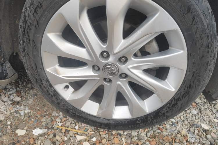 Used Buick Envision 2014 28T All-Wheel-Drive Versatile Sports Flagship Edition
