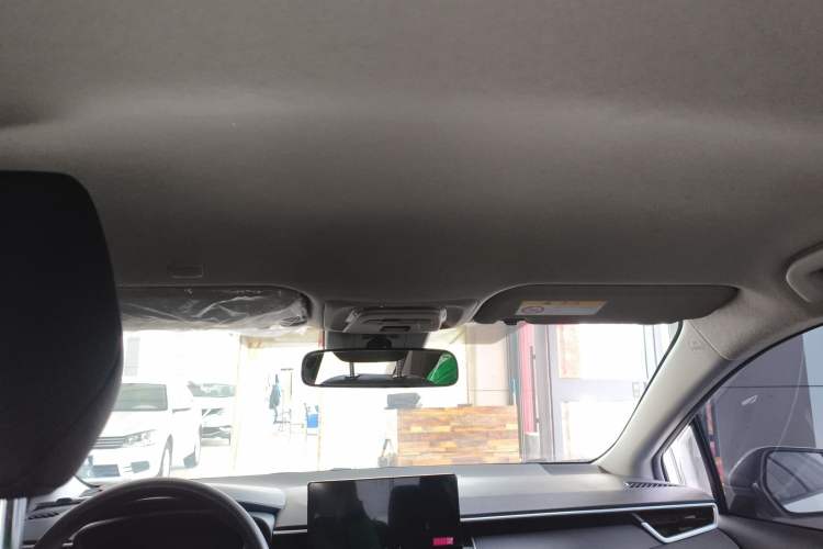 Used Toyota Corolla 2024 1.8L Smart Electric Hybrid Dual-Engine Pioneer Edition
