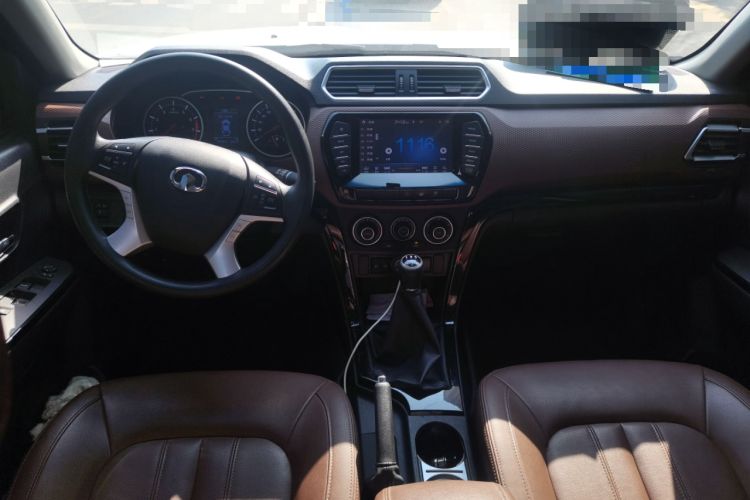 Used Great Wall Wingle 6 2017 2.4L Gasoline Two-Wheel Drive Elite Version 4G69
