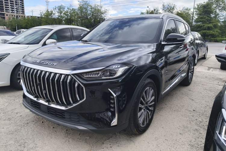 Used JETOUR X70 PLUS 2023 1.5T DCT Brave PLUS 7-Seater