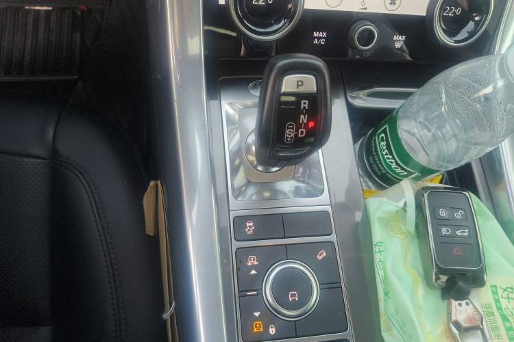 Used Land Rover Range Rover Sport 2021 3.0 L6 SE
