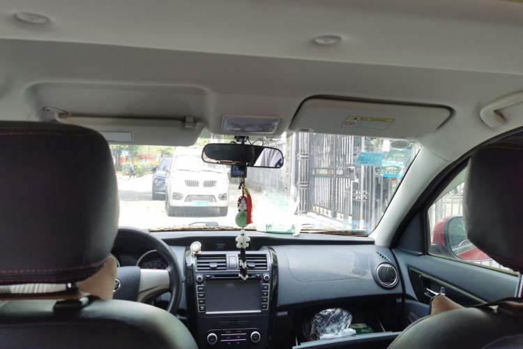 Used HYOSOW S3 2014 1.5L Luxury Version China IV Emission Standard