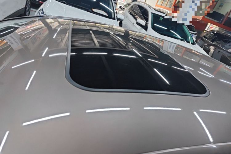 Used Volkswagen Magotan 2015 Facelift 1.8TSI Luxury Model Roof