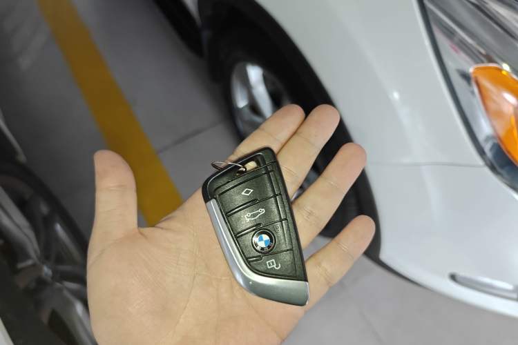 Used BMW X3 2021 xDrive25i M Sport Package Vehicle Key