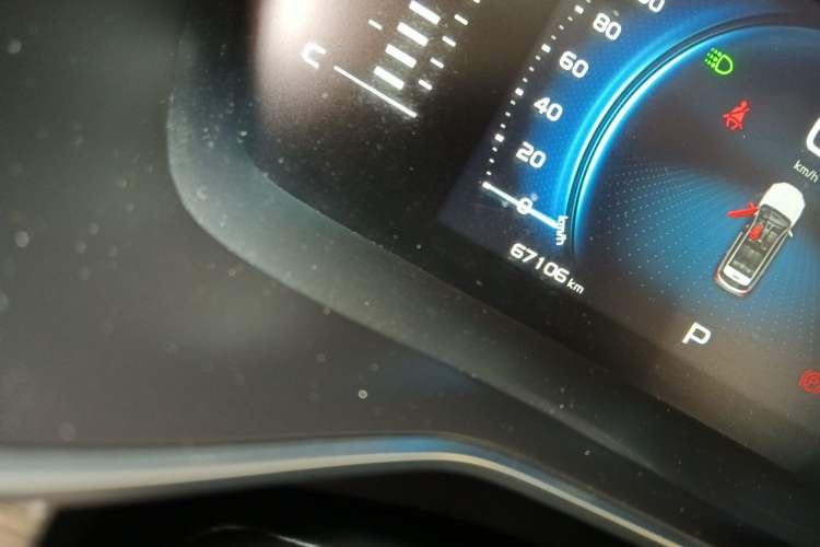 Used Geely Auto Emgrand X7 Sport 2020 1.8TD DCT Smart Connect PRO Odometer Close Up