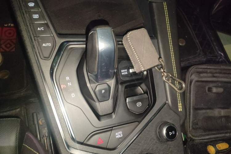 Used Lynk & Co 05 2020 2.0TD Two-Wheel Drive Shine Halo