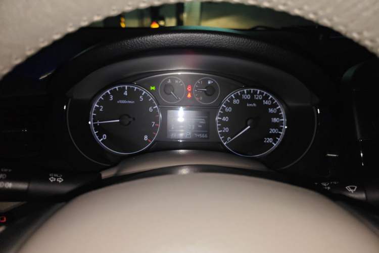 Used Nissan Tiida 2011 1.6L CVT Comfort Model