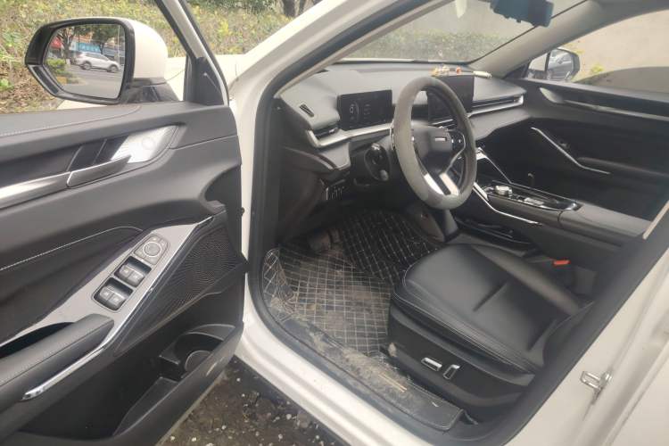Used Haval H6 2022 3rd Generation 1.5T Automatic Two-Wheel Drive Max Driver Seat