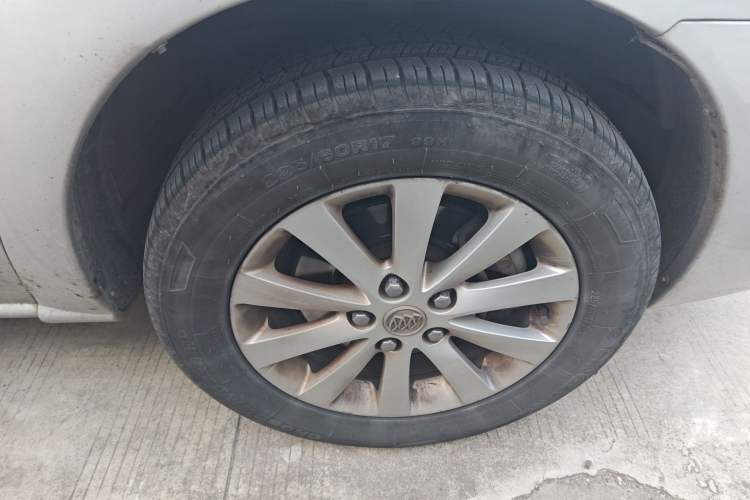 Used Buick GL8 2014 2.4L Classic Edition
