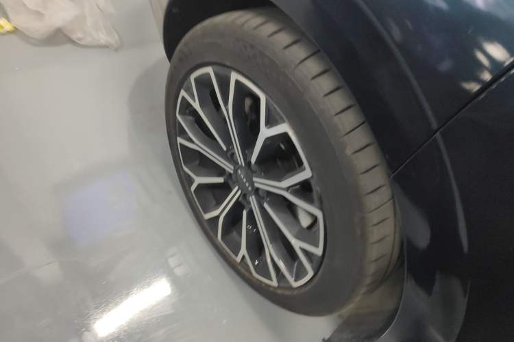 Used Zeekr 007 2024 Rear-Drive Intelligent Driving Version 75 kWh
