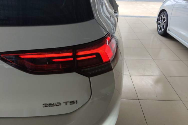 Used Volkswagen Golf 2021 280TSI DSG Pro Exterior 1
