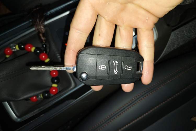 Used Peugeot 408 2016 1.6T Automatic Luxury Edition
