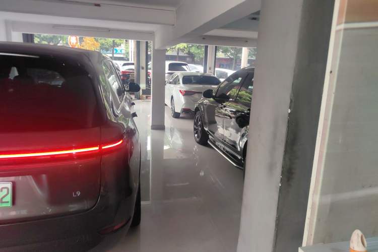 Used Li Auto L9 2022 Max model Right Rear Taillight