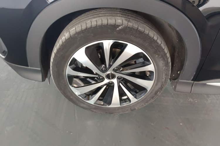 Used BYD Song PLUS New Energy 2023 Champion Edition DM-i 110KM Flagship Model Exterior 4