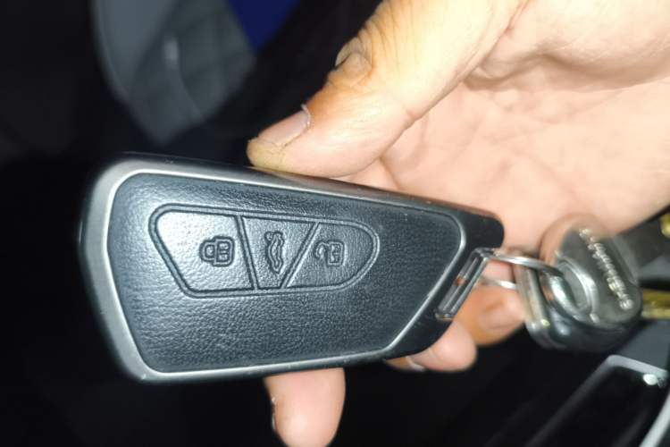 Used Volkswagen Tayron 2024 330TSI Two-Wheel Drive Luxury Plus Advanced Version Vehicle Key