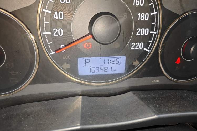 Used Honda Greiz 2016 1.5L CVT Comfort Version
