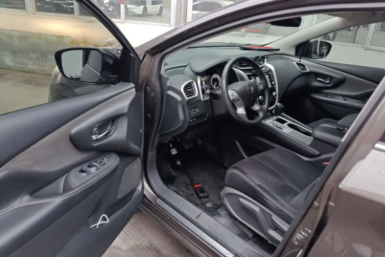 Used Nissan Murano 2021 2.5L XE Two-Wheel Drive Elite Edition Driver Seat