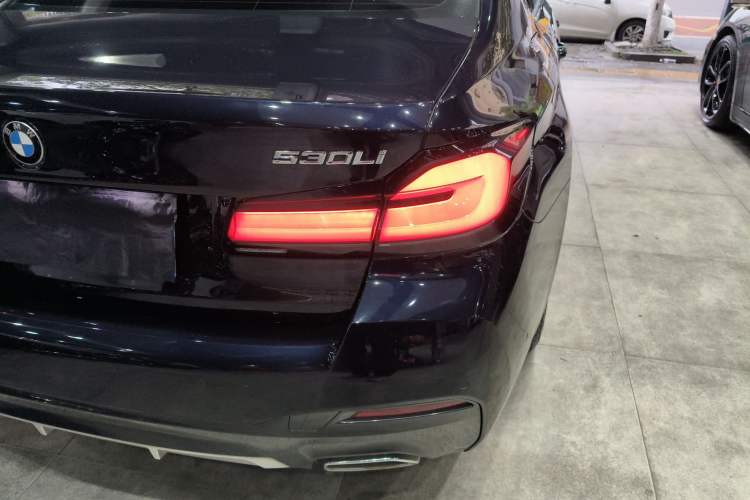 Used BMW 5 Series 2023 Restyled 530Li Leading Edition M Sport Package