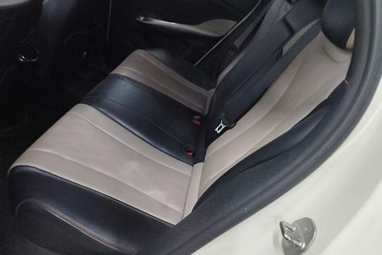 Used BYD Dolphin 2023 420 km Fashion Edition
