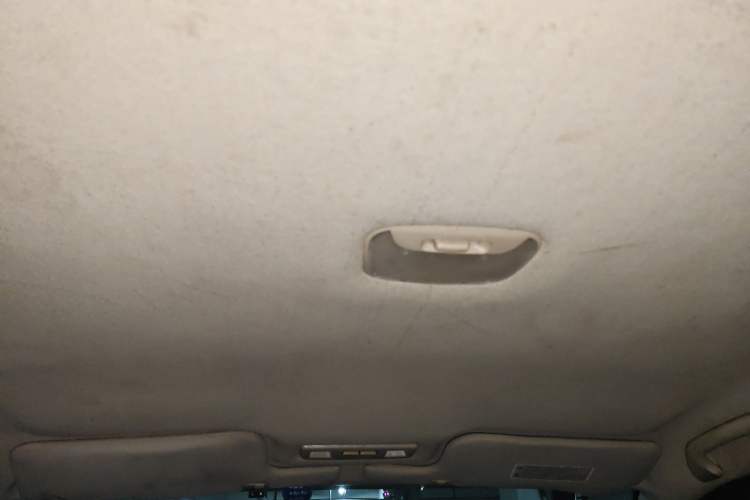 Used Soueast V3 Lingyue 2010 Revised Version 1.5L Manual Comfort Edition Headliner