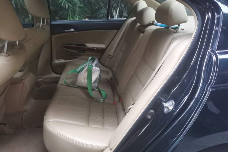 Used Honda Accord 2011 2.4L LX