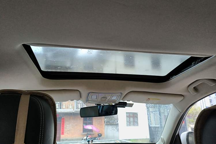 Used Geely Auto Vision X6 2016 1.8L Manual Luxury Model