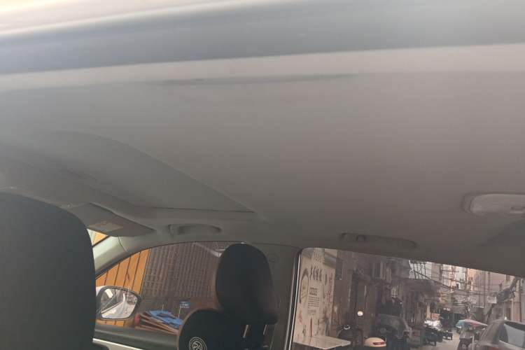 Used Geely Auto Vision X6 2020 1.4T CVT Luxury Edition Headliner