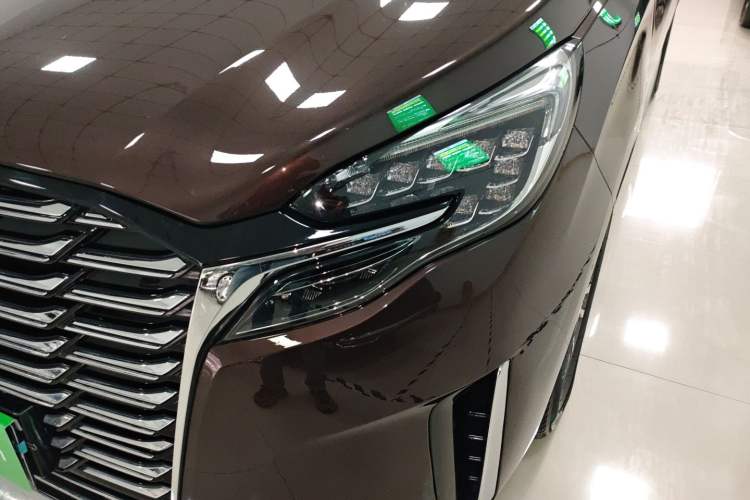 Used Buick GL8 2020 ES Land Cruiser 653T Luxury Edition
