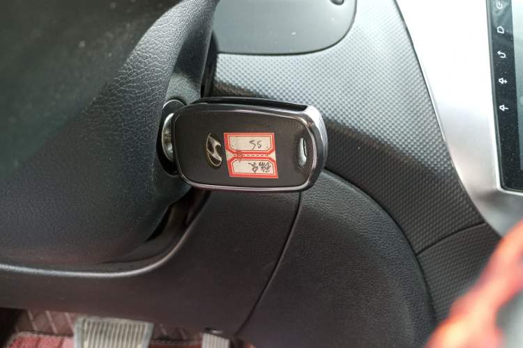 Used Hyundai Verna Ray 2014 1.4L Automatic GLX Vehicle Key