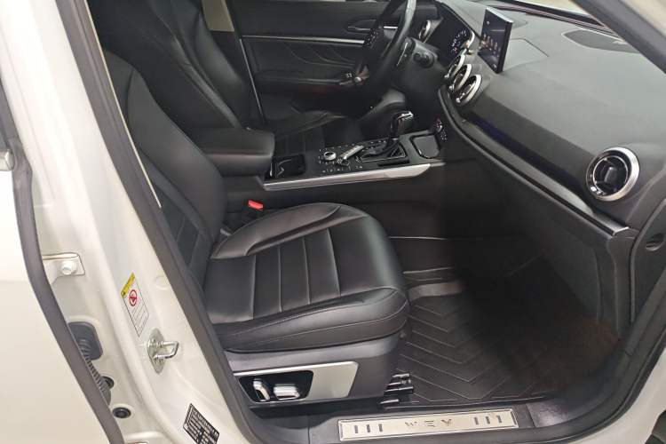 Used Wey VV5 2019 Upgraded Model 2.0T Two-Wheel Drive Ultra-Luxury Version China V Standard