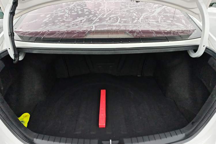 Used Hyundai Elantra (6th Generation / Lingdong) 2016 1.6L Automatic ZhiXuan – Elite Version