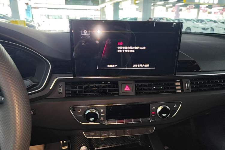 Used Audi A4L 2024 40 TFSI Luxury Dynamic Edition Audio And AC Panel