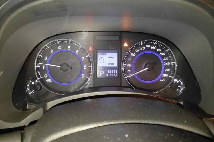 Used Infiniti FX 2013 FX37 Standard Edition
