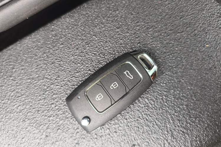 Used Jeep Wrangler 2012 3.6L Sahara Four-Door Edition