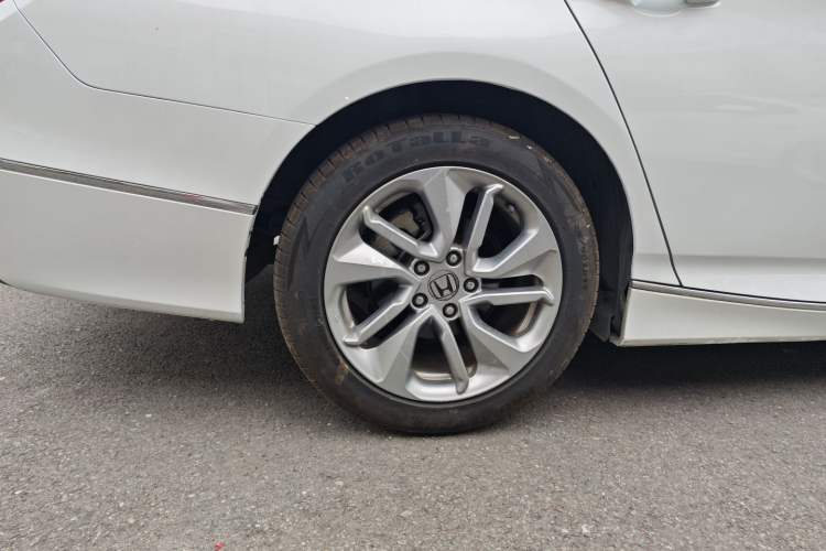 Used Honda Accord 2018 230TURBO Comfort Version National V