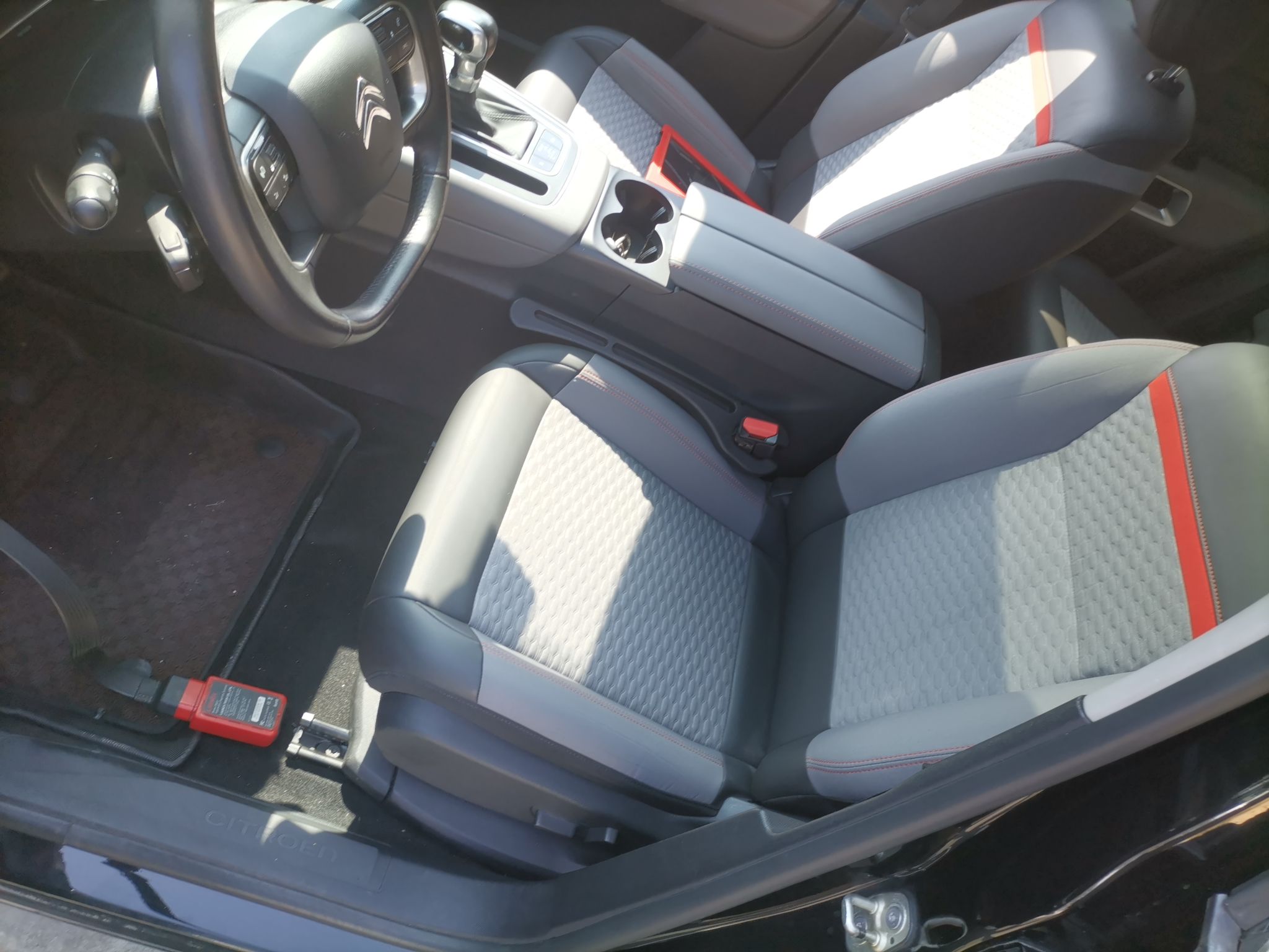 Avant de la voiture
