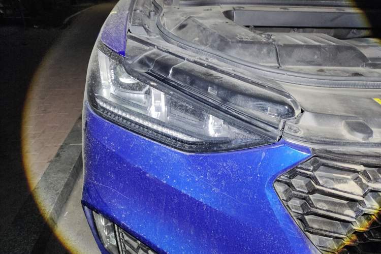 Used Wey VV6 2018 2.0T Two-Wheel-Drive Ultra-Luxury Version China V Standard