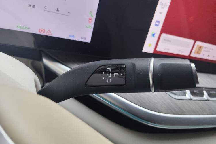 Used Wey Lanshan 2023 Two-Wheel Drive Long-Range Version Gear Lever