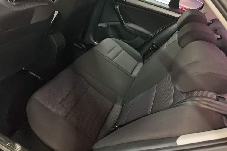 Used Volkswagen Bora 2018 1.5L Automatic Fashion Model