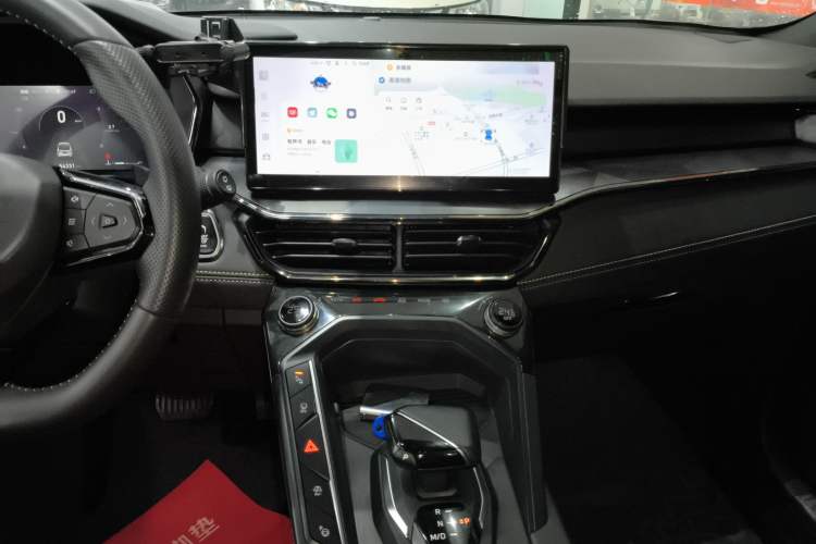 Used Lynk & Co 06 2023 Remix 1.5T Dynamic Halo