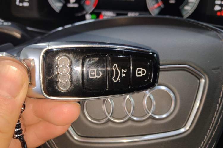 Used Audi A6L 2024 40 TFSI Luxury Prestige Edition Vehicle Key