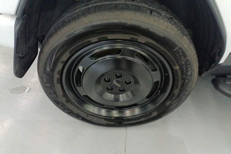 Used iCAR V23 2025 401 Two-Wheel Drive Advanced Edition Exterior 5