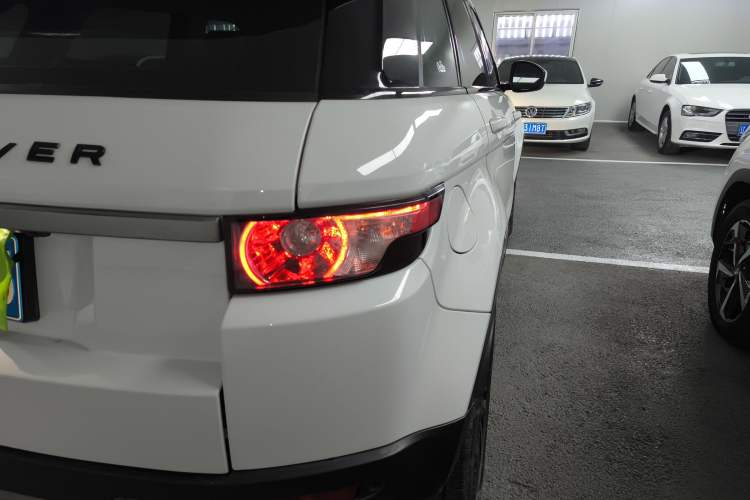 Used Land Rover Range Rover Evoque 2015 2.0T Five-Door Zhiyao Edition