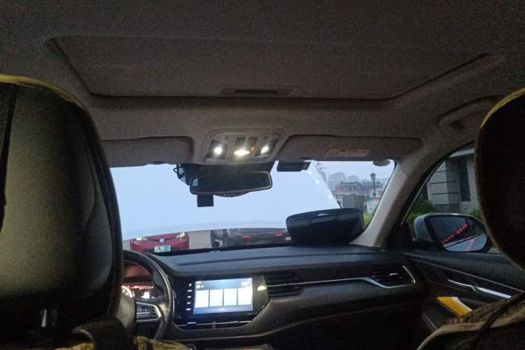 Used Haval F7x 2019 1.5T Two-Wheel Drive Intelligent Technology Edition Headliner