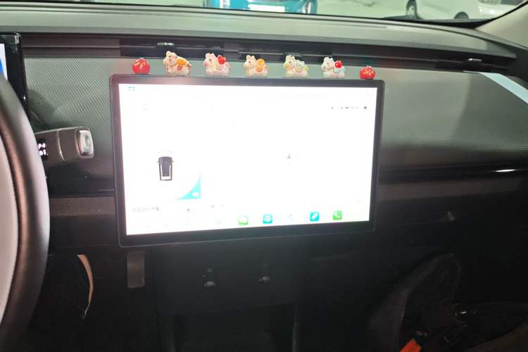 Used Chery New Energy Boundless Pro 2022 301km LingShou Edition Lithium Iron Phosphate
