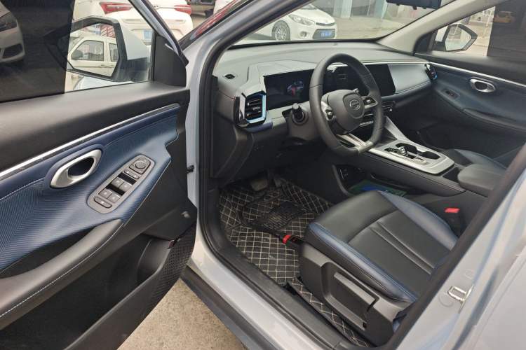 Used GAC Trumpchi GS3 2025 Shadow Speed 270T Enjoyment Edition Soaring to New Heights Driver Seat