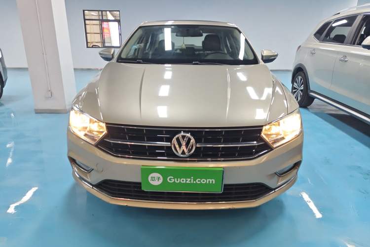 Used Volkswagen Bora 2016 1.6L Automatic Comfort Model Front