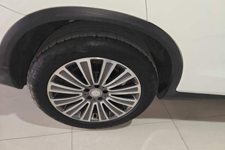 Used Mercedes-Benz GLC 2017 GLC 260 4MATIC Dynamic Edition Right Rear Wheel Hub