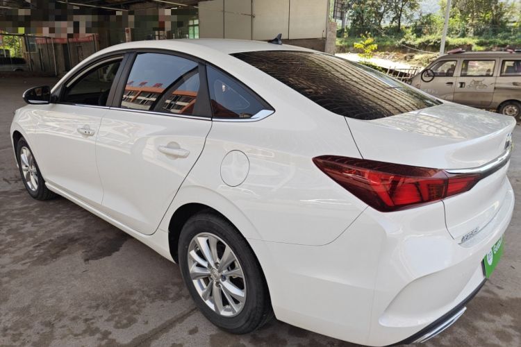 Used CHANGAN Eado 2021 PLUS 1.6L GDI Manual Elite Model
